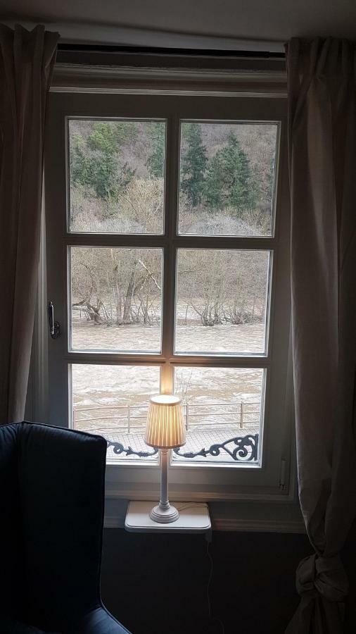 Ferienhaus Am Fluss. Baubiologisch Renoviert. 巴特克罗伊茨纳赫 外观 照片