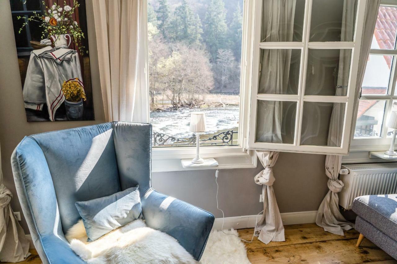Ferienhaus Am Fluss. Baubiologisch Renoviert. 巴特克罗伊茨纳赫 外观 照片